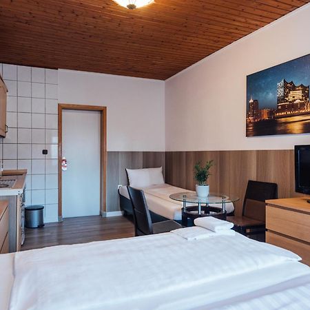 Hotel Hanseat Hamburg-Harburg Buitenkant foto